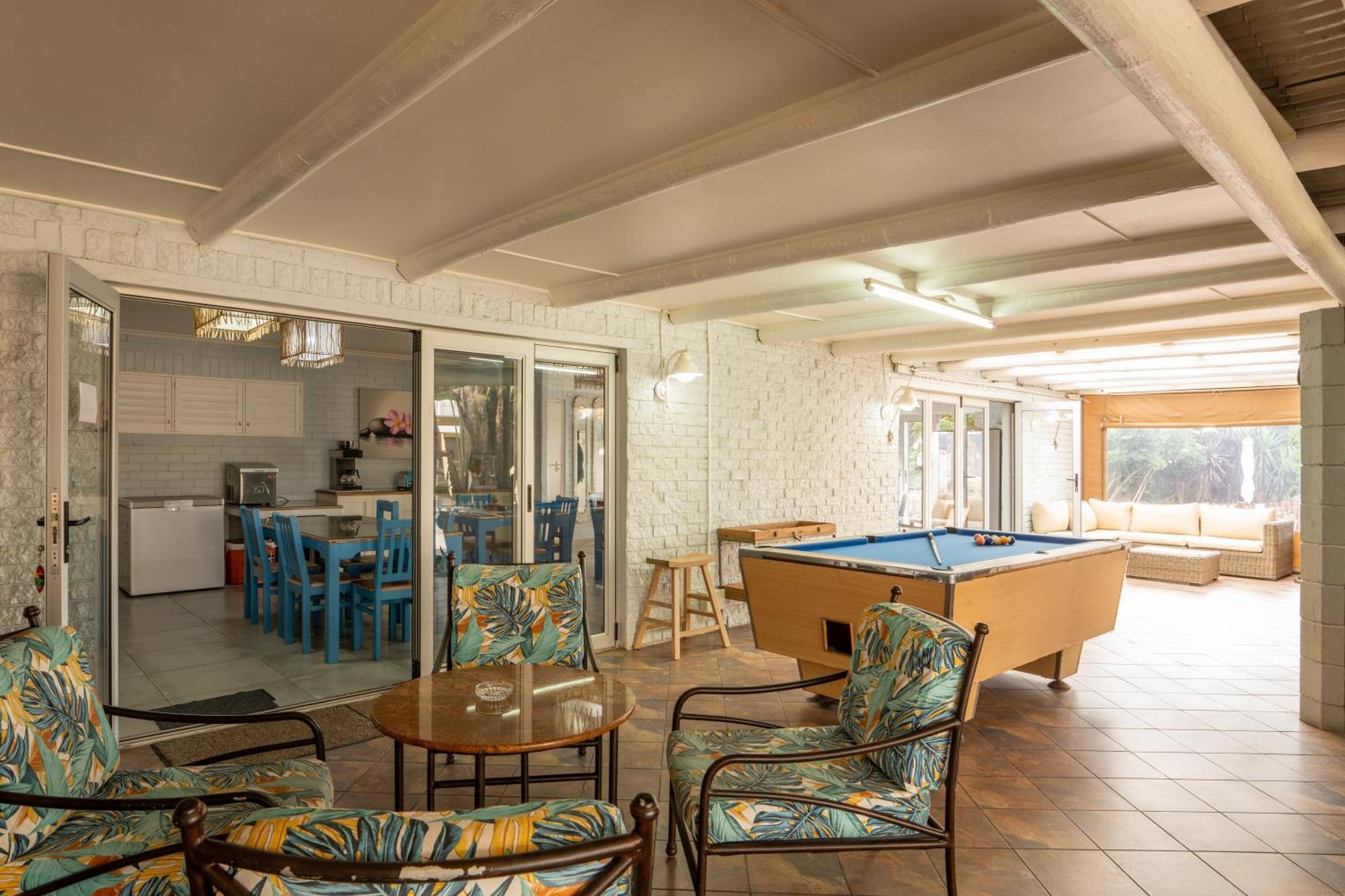 Beach Cabanas Jeffreys Bay Bagian luar foto