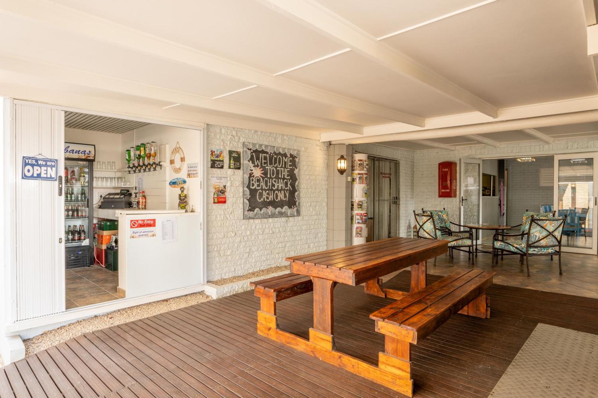 Beach Cabanas Jeffreys Bay Bagian luar foto