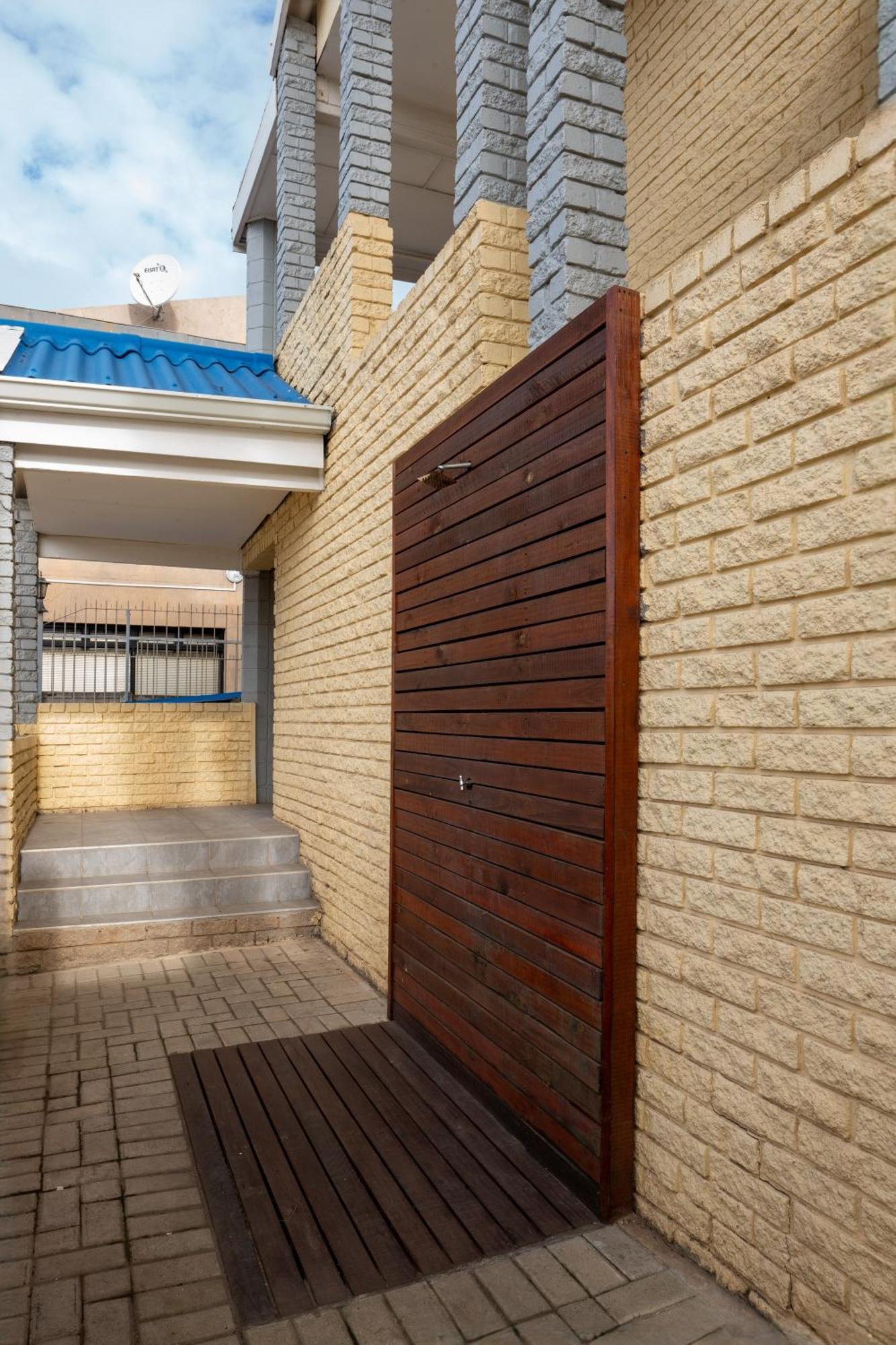 Beach Cabanas Jeffreys Bay Bagian luar foto